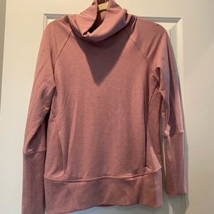 Never worn mauve Lululemon pull over